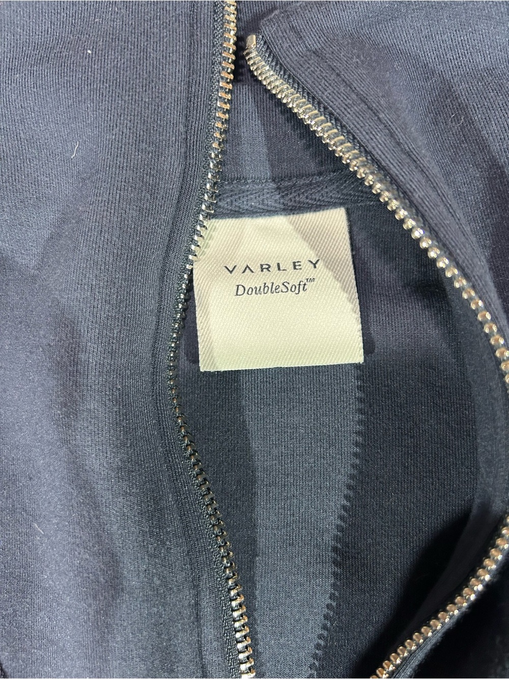 Varley Double Soft Navy Blue Size Medium Sweatshirt - Picture 2 of 7